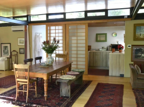 Glasshouse In The Winelands