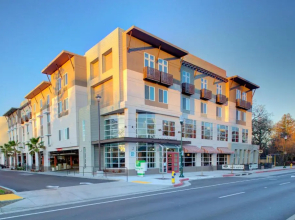 Holiday Inn Windsor Wine Country by IHG