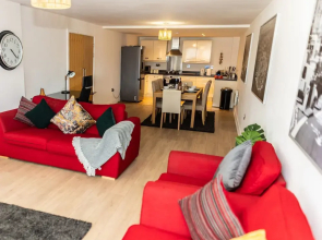 2ndhomestays-digbeth-birmingham - Central Location