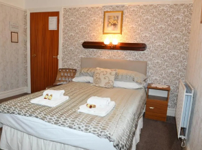 Brynhyfryd Guest House