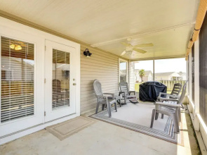 Panama City Vacation Rental w/ 2 Community Pools!