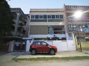 OYO 22621 The Pal's Inn