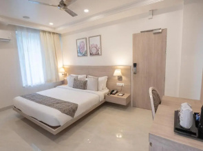 Terrakotta Rishikesh