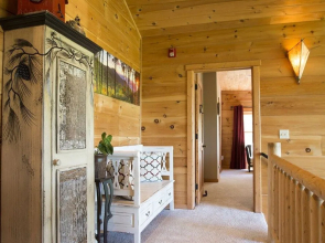 Lazy Bear Lodge