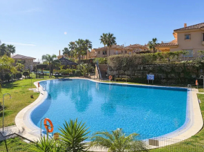 Villa Riviera in Urbanizaci n Riviera Sol