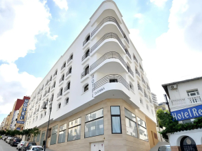 Hotel El  Djenina