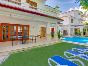 Punta Can 7BR Twin Villas walking to beach + FREE Bonus