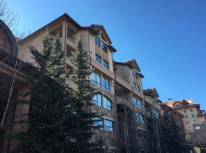 Franz Klammer 2 Bedroom