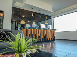 Hotel 5 Inn Select