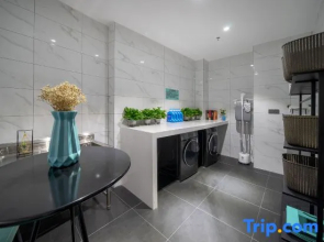 Xana Hotelle Hotel (Guangzhou Huadu Sunac Resort Baiyun Airport)