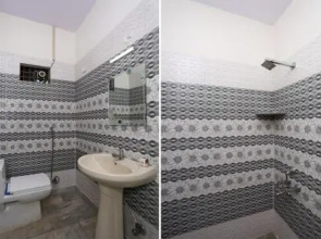 OYO 28374 Hotel Durga