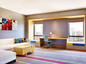 Aloft Dongguan Dynamic Town