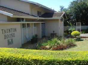 Taunton House B&B