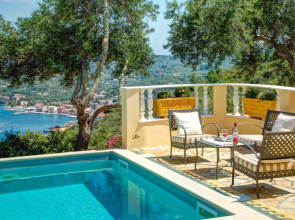 Theodora Villa - 2 BR Tranditional House Close to Gaios Town