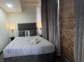 Nottingham Citycentre-studio-free Parking-wifi