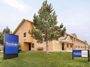 Oak Tree Inn Cheyenne