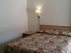 Thomas Motel