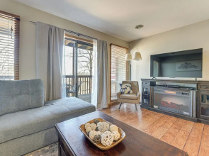 2 Mi to Silver Dollar City: Condo in Branson West