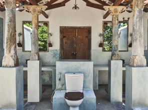 Samadara Estate, Midigama