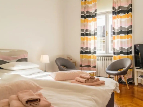 Main Square Rooms