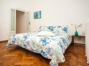 Goldoni Apartment Milan