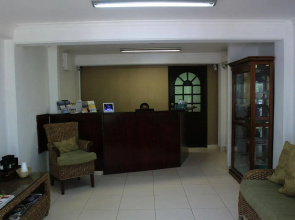 Albrook Inn