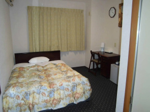 Sunshine Hotel