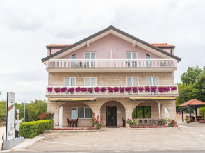Apartment in Imotski Near the Lake
