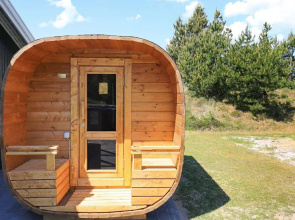 6 Person Holiday Home in Blavand