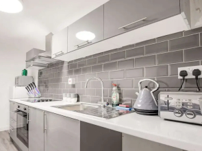 Host Stay New Street Dwelling