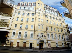 Отель Senator Maidan