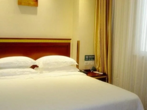Greentree Inn Haiyang Sweaters Town