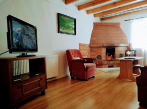 Holiday home by the lake Klepnica