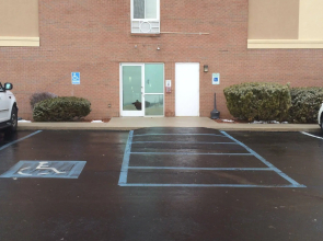 Holiday Inn Express & Suites Richmond by IHG