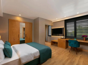 Pukka Boutique Hotel