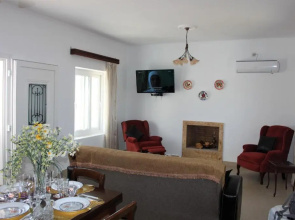 Evans Villa
