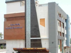 Iroomz Vaishali Residency