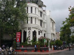 Hotel Apna Avenue