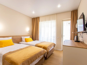 Parfenon Hotel