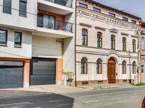 ARI Central Grand Apartments-Luxury Stay