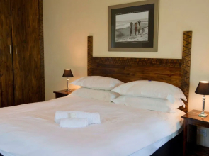 Woodlands Guest Lodge