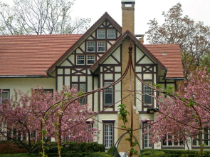 Vintage Gardens Bed & Breakfast