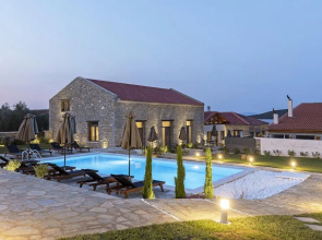 Lichnos Luxury Maisonette 2