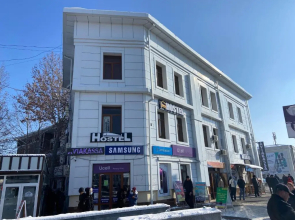 Hostel Highway