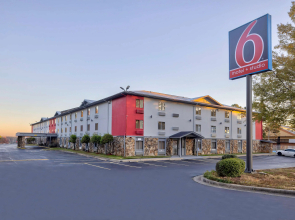 Motel 6 Little Rock, AR - South