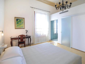 Domus Aleria Deluxe Rooms