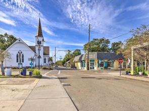 Old Town Getaway, Walk to Shopping, Dining, & Bay!