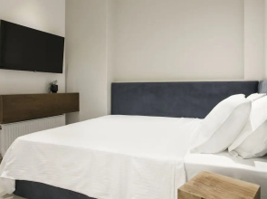 Ultra Chic Modern 4 Bedrooms Apartment in Athens