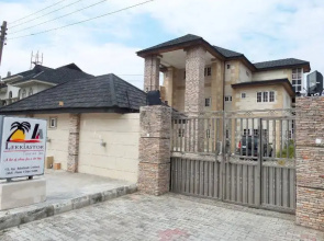 Lekki Astor Tourist Inn