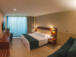 Hotel Deloix Aqua Center